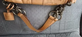 Bolso de hombro de piel de Purificación García