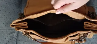Bolso de hombro de piel de Purificación García