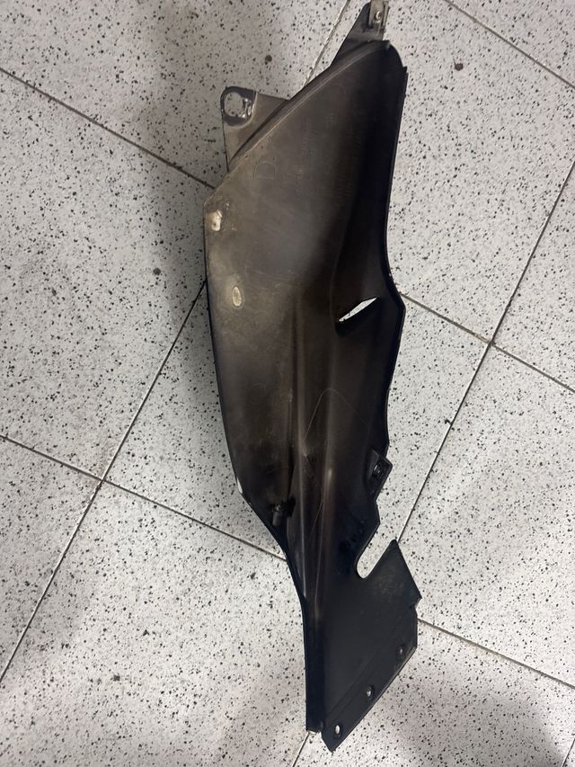 Carenado Lateral Derecho Peugeot Speedfight 2 49