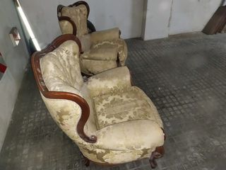 2 Sillones Clásicos Beige y Marrón