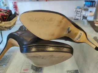 Botines de Piel Negros Tacón Alto