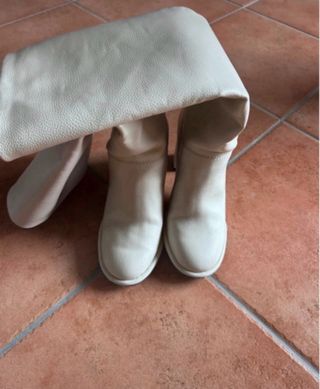 Stivali bianchi con tacco