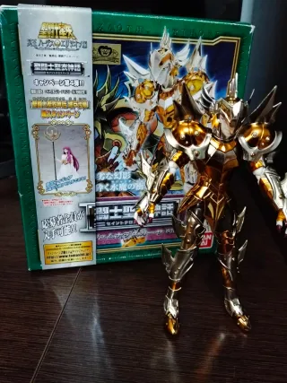 Lyumnades Kasa Myth Cloth