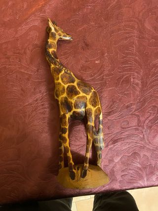 Giraffa in legno decorativa