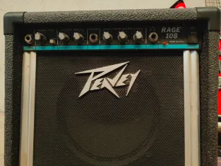Amplificador Guitarra Peavey Rage 108