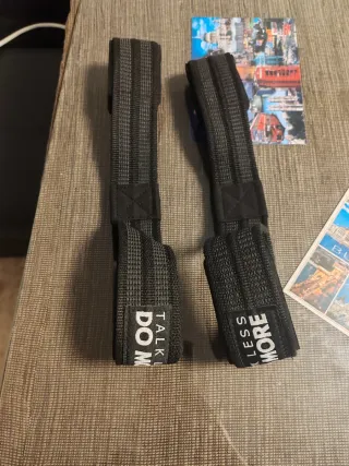 Agarraderas Talk Less Do More