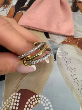 Anillo estilo APM Monaco