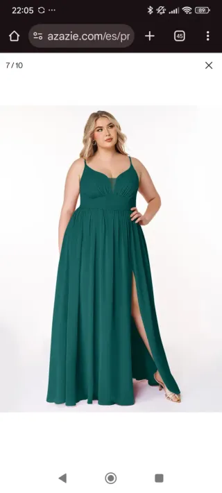 Vestido largo verde con abertura