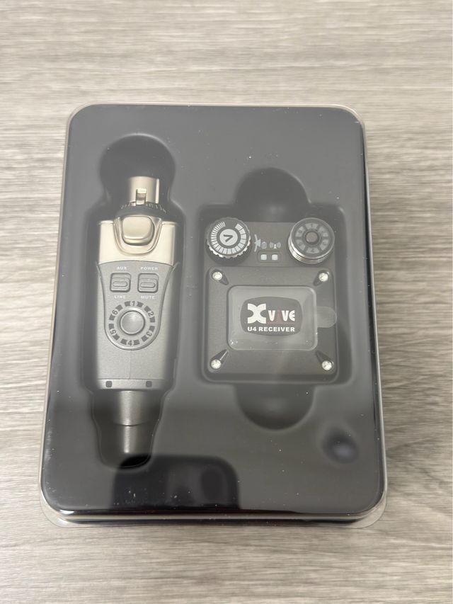 XVIVE U4 Sistema In Ear Monitor Inalámbrico