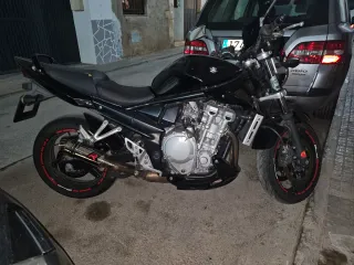 Suzuki Bandit 650cc A2