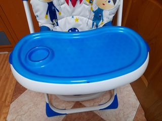 Trona para bebés con bandeja regulable - Piku