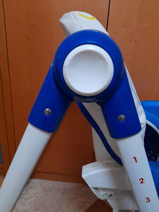 Trona para bebés con bandeja regulable - Piku