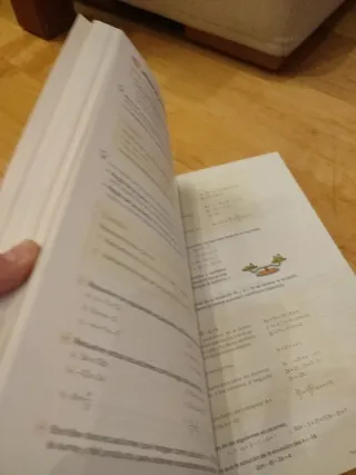 Matemáticas. 1 Secundaria. Revuela