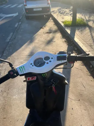 Yamaha Scooter Blanca