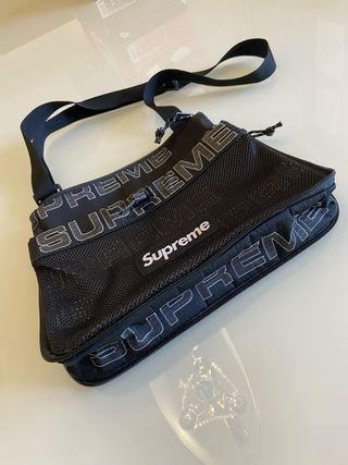 Bandolera Supreme Negra - FallWinter 21 - Original