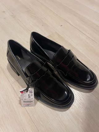 Mocasines negros tacón cuadrado