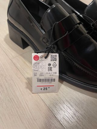 Mocasines negros tacón cuadrado