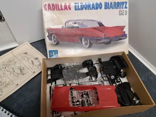 Maqueta Cadillac Eldorado Biarritz 1:24