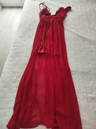 Vestido rojo Stradivarius Talla M, sin estrenar