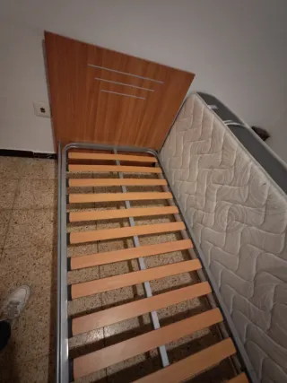Cama individual madera y tela Colchón incluido
