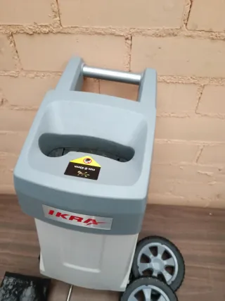 IKRA trituradora de cuchillas eléctrica IMH 2500