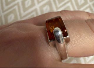 Anillo y pendientes ámbar y plata