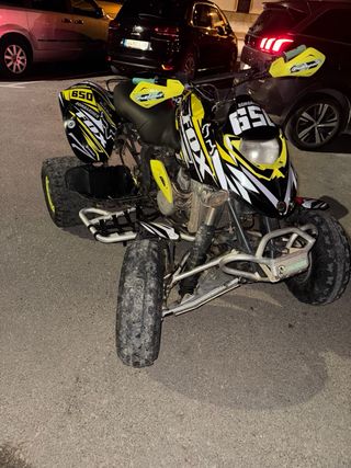Quad Bombardier 650 con carnet de coche