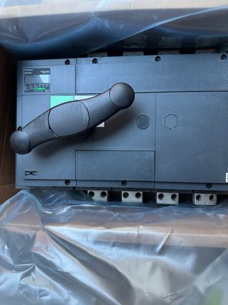 Interruptor Seccionador Schneider Electric C