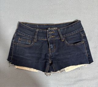 Short vaquero corto tiro bajo