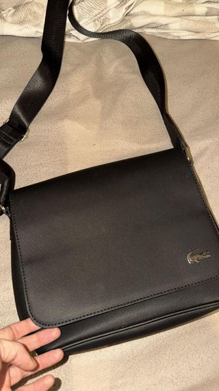 Bandolera Lacoste Negra