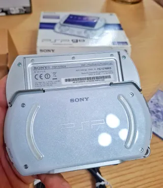 Sony PSP Go 16GB Bianco