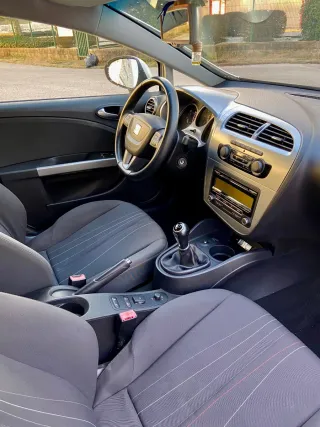 SEAT Leon 1.6 TDI 2011 - 120.000km - Muy cuidado