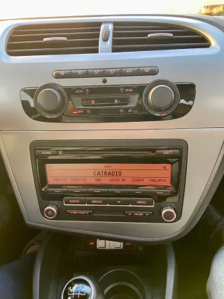 SEAT Leon 1.6 TDI 2011 - 120.000km - Muy cuidado