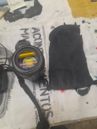 Nikon D3100 + Flash MK320 + Lente 18-55mm