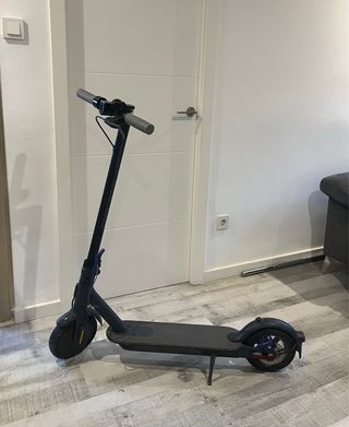 Patinete Eléctrico Xiaomi Mi Scooter 3