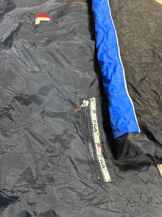 Chaqueta Fila Vintage Talla XXL Negra y Azul