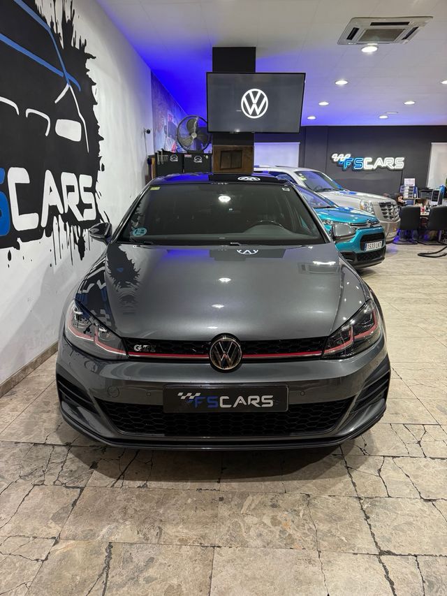 VOLKSWAGEN GOLF 🟢 7.5 GTI 230cv MANUAL NACIONAL