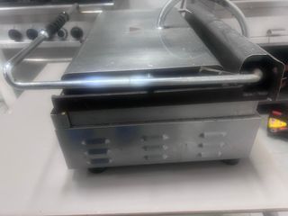 Plancha y sandwhichera