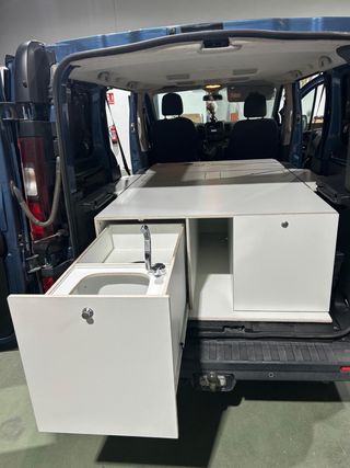 Cajon renault trafic y colchon