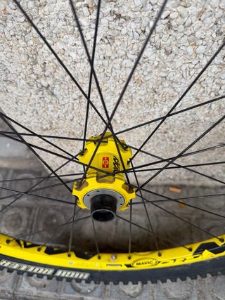 Llantas Mavic Deemax 26”