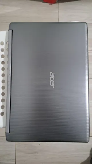 Acer Aspire A515-51 | i5-8250 | 256GB NVMe |
