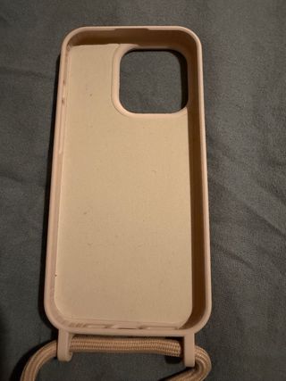 Cover iPhone 15 Pro Nera e Rosa con Laccio