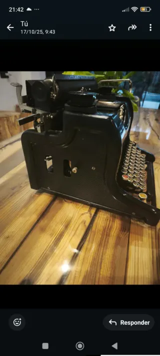 Máquina de escribir Antigua Hacobo