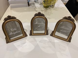 Cornici vintage dorate con specchio