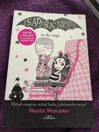 Isadora Moon va de viaje (Isadora Moon 9) (Span...