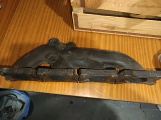 Colector escape 1.8 Grupo Vag