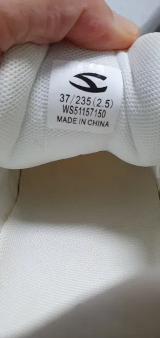 Zapatillas HOBIBEAR punta ancha beige