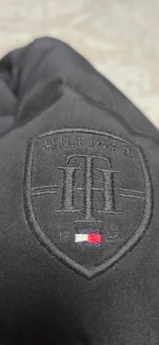 Abrigo Plumas Tommy Hilfiger Negro Talla L