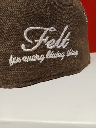 Gorra New Era 59Fifty Marrón Talla 7.1/4