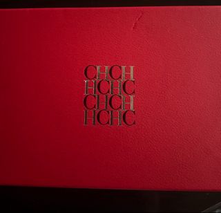 Cartera CH Oso Corazón Roja y Marrón